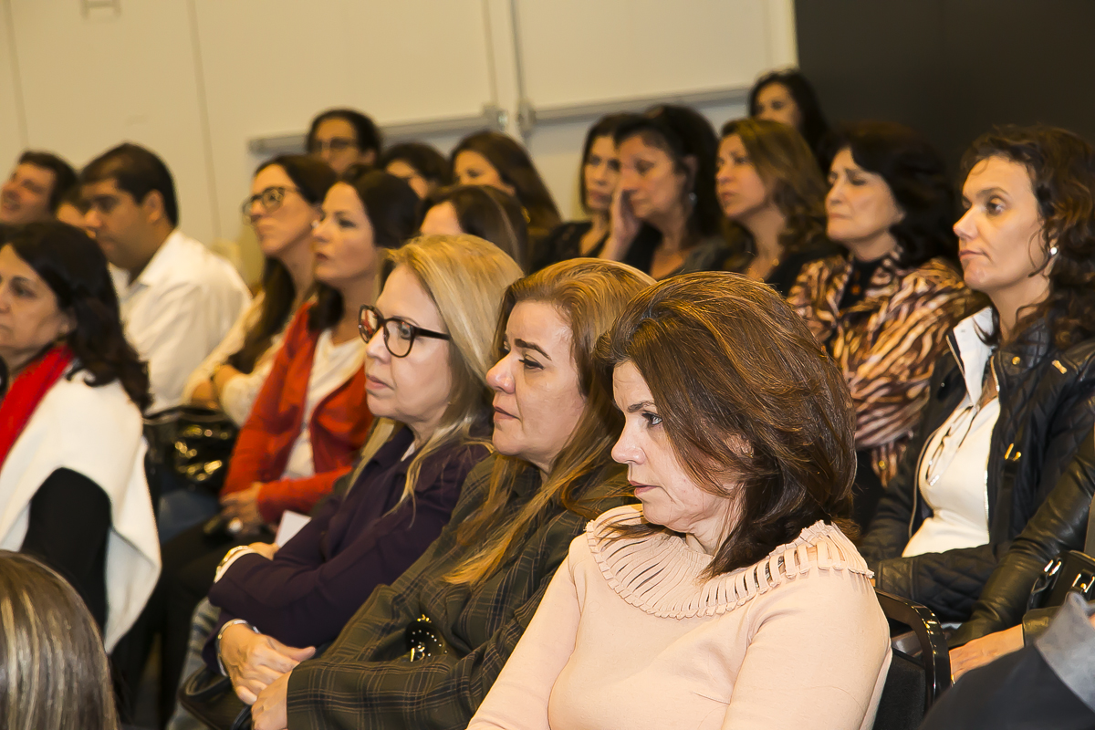 Palestras “Regulamentação da profissão de Designer de Interiores” e “Como incorporar valor aos projetos através da adoção de conceitos de sustentabilidade”- NFD